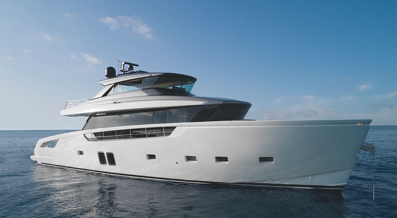 Sanlorenzo Yacht Crossover SX76