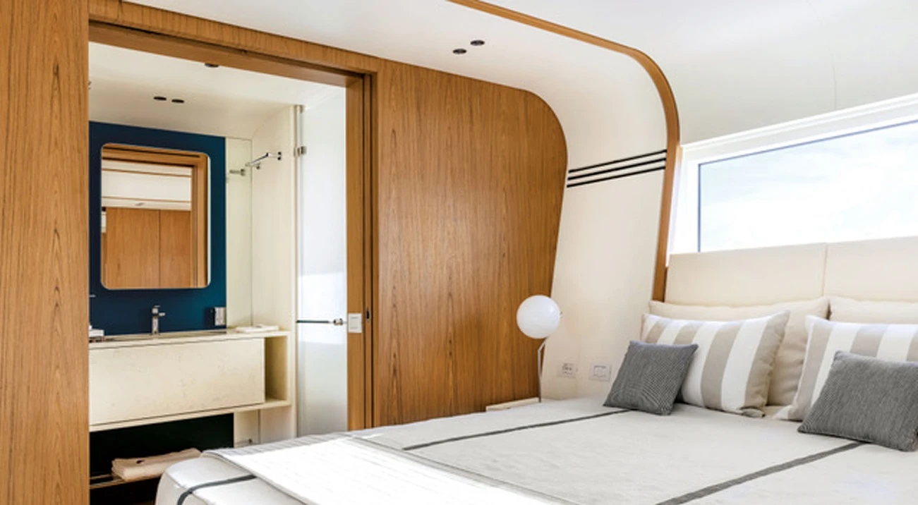 Motopanfilo 37M Benetti  | Design Lazzerini Pickering